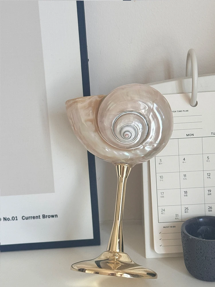 Handmade Sea Shell Champagne Glass, European Retro Design with Metal Stem, Wabi-Sabi Decor for Ins Aesthetic Home Bar
Handmade Sea Shell Champagne Glass, European Retro Design with Metal Stem, Wabi-Sabi Decor for Ins Aesthetic Home Bar