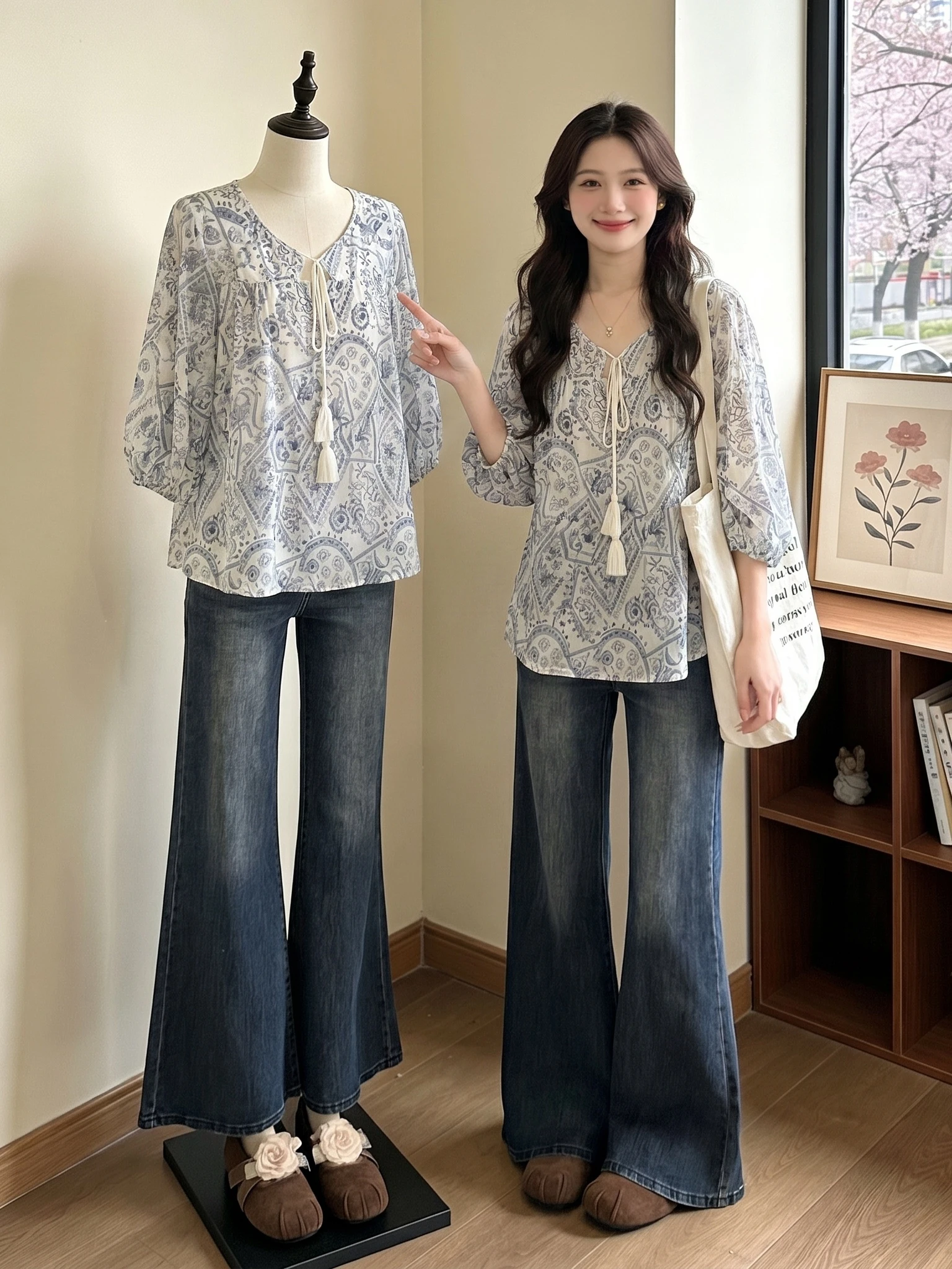 Bohemian Style Women's Short Sleeve V-Neck Shirt Summer New plus Size Doll Top Korean Version Loose Fit Commute Wind Shirt
Bohemian Style Women's Short Sleeve V-Neck Shirt Summer New plus Size Doll Top Korean Version Loose Fit Commute Wind Shirt