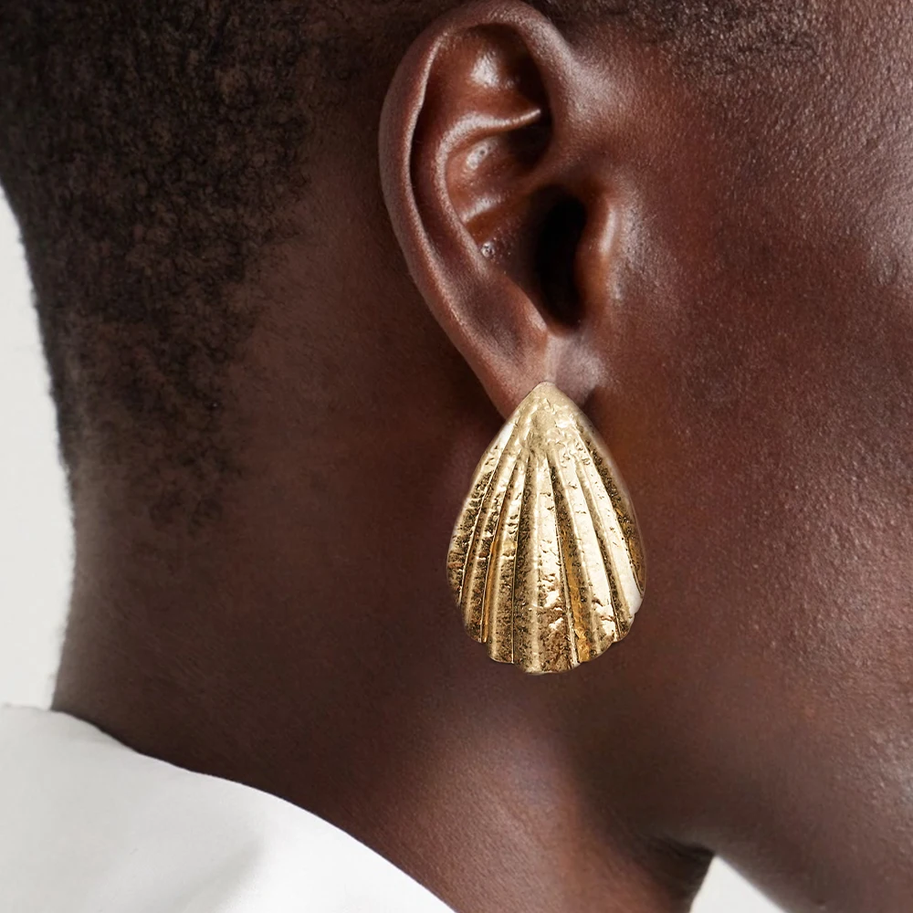 Stainless Steel Fan-shaped Thin Ear Studs Geometrically Exaggerated Jewelry For Everyday Wear Or Gifts For Women
Stainless Steel Fan-shaped Thin Ear Studs Geometrically Exaggerated Jewelry For Everyday Wear Or Gifts For Women