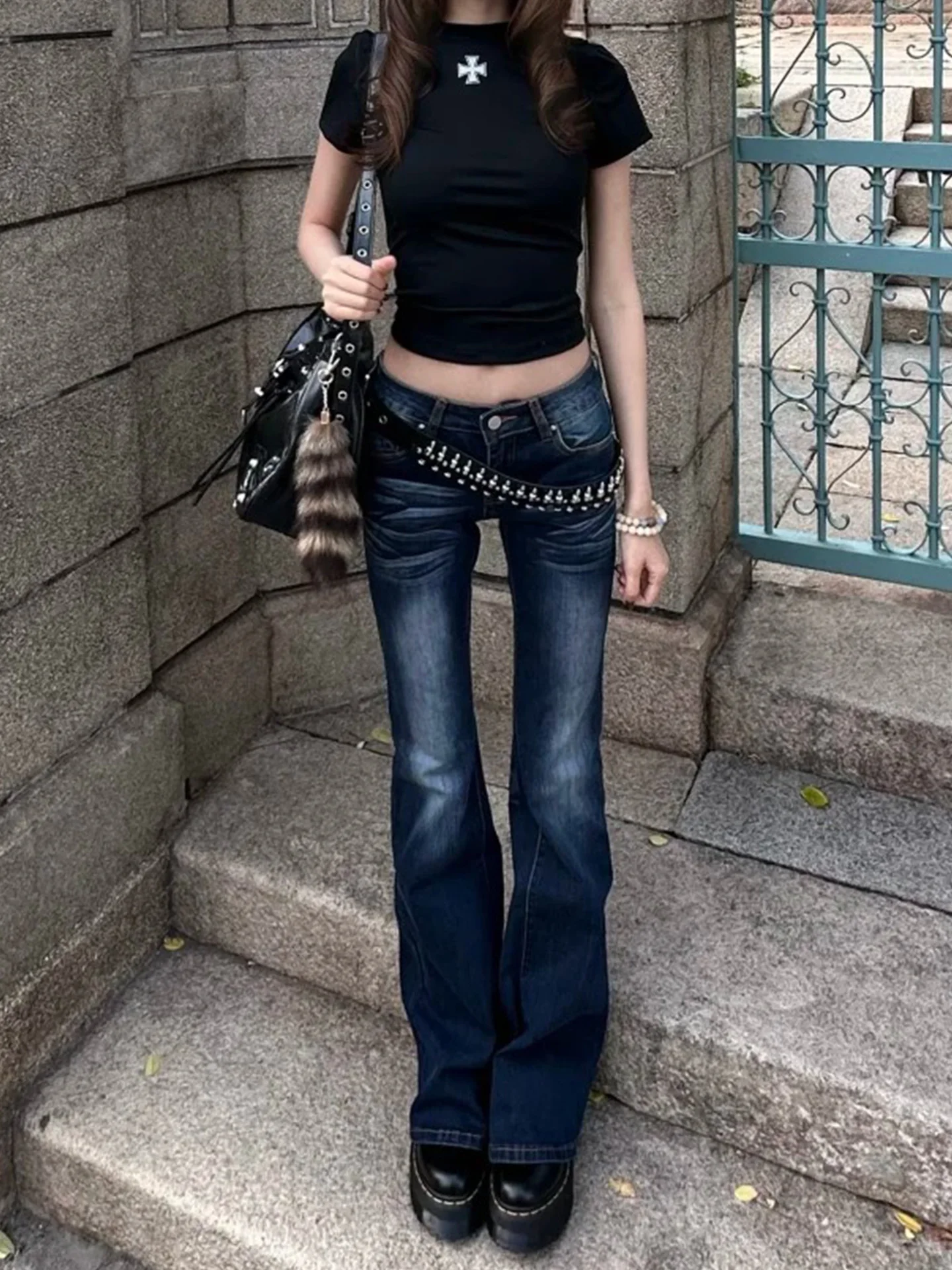 Retro Blue Bell Bottom Skinny Jeans Women's Lazy Style High Waist Denim Pants Casual Straight Leg Trousers Summer 2026
Retro Blue Bell Bottom Skinny Jeans Women's Lazy Style High Waist Denim Pants Casual Straight Leg Trousers Summer 2026