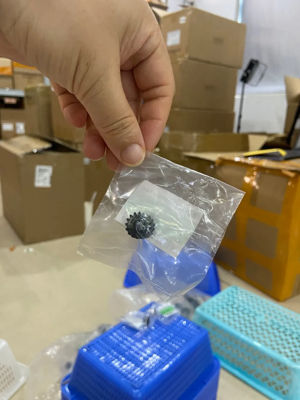 5 шт., трансмиссионный мотор-редуктор предварительного действия для Xerox 700 770 550 560 C60 C70 C75 J75 DocuColor 240 242 250 252 127K51970
5 шт., трансмиссионный мотор-редуктор предварительного действия для Xerox 700 770 550 560 C60 C70 C75 J75 DocuColor 240 242 250 252 127K51970