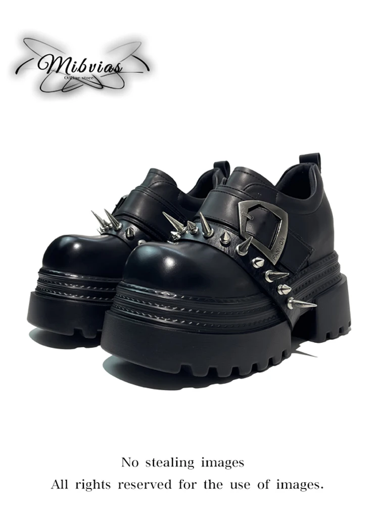 Mibvias Y2K Millennium Metal Studs Platform Shoes Heightening Small Size Fashionable Casual round Toe Leather Upgraded Flats
Mibvias Y2K Millennium Metal Studs Platform Shoes Heightening Small Size Fashionable Casual round Toe Leather Upgraded Flats