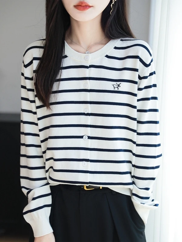 Retro Striped 100% Cotton Knitted Open Cardigan Women's Loose round Neck Thin Outerwear Base Sun Protection Top Shirt
Retro Striped 100% Cotton Knitted Open Cardigan Women's Loose round Neck Thin Outerwear Base Sun Protection Top Shirt