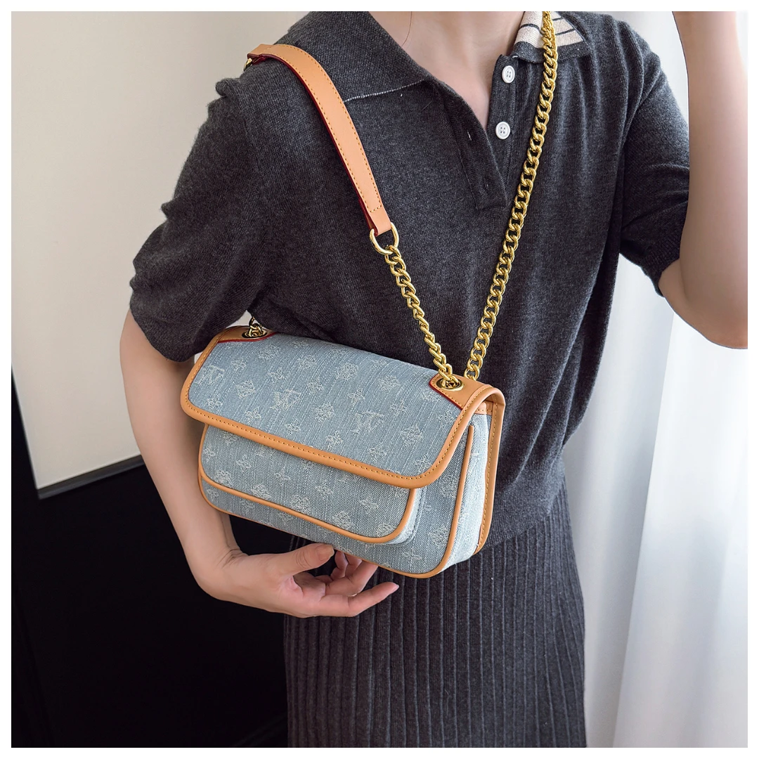 Классическая женская сумка-тоут из высококачественной кожи в популярном стиле с прочными ручками и вместительностью
Классическая женская сумка-тоут из высококачественной кожи в популярном стиле с прочными ручками и вместительностью