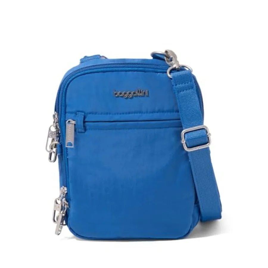 Anti-theft crossbody bag for daily urban use, nylon with black finish, RFID-blocking lining, locking zippers and cut-resistant
Anti-theft crossbody bag for daily urban use, nylon with black finish, RFID-blocking lining, locking zippers and cut-resistant