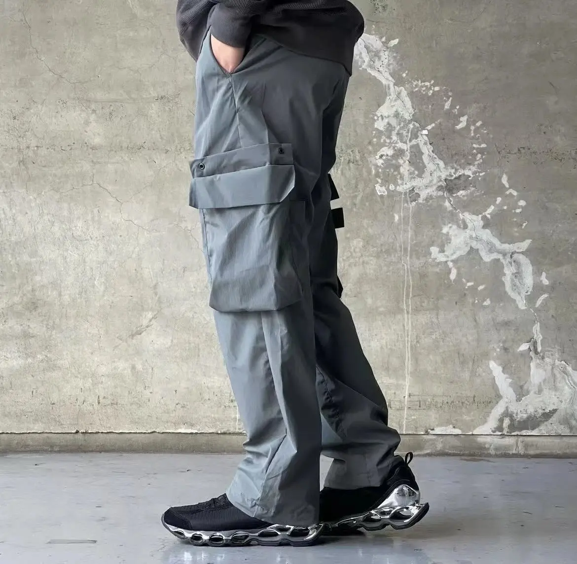 NHOOLYWOO Military Functional Style Multi-Pocket Workwear Trousers Loose Fit CleanFit Soldier Pants Three-acetate Fiber
NHOOLYWOO Military Functional Style Multi-Pocket Workwear Trousers Loose Fit CleanFit Soldier Pants Three-acetate Fiber