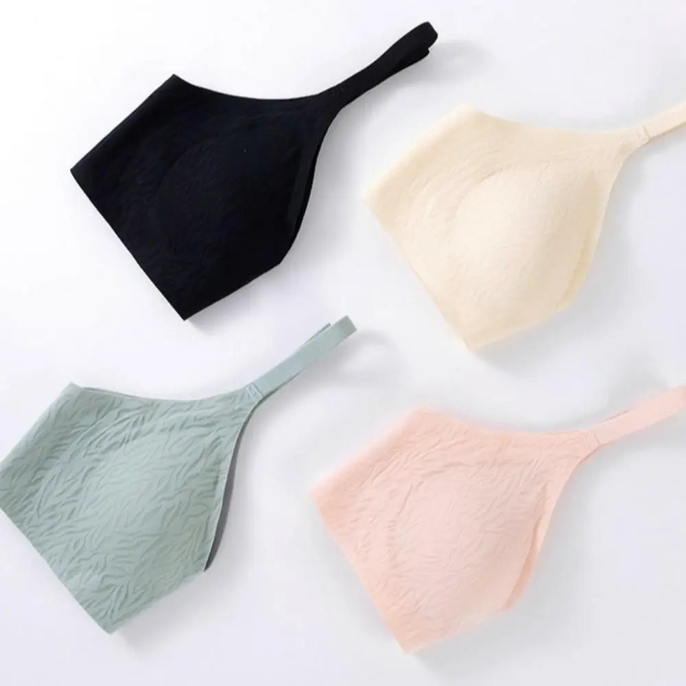 Seamless Wireless Deep V Bra Close-fitting Shockproof Brassiere for Women Gathered Breasts No Trace Push Up Underwear Running
Seamless Wireless Deep V Bra Close-fitting Shockproof Brassiere for Women Gathered Breasts No Trace Push Up Underwear Running