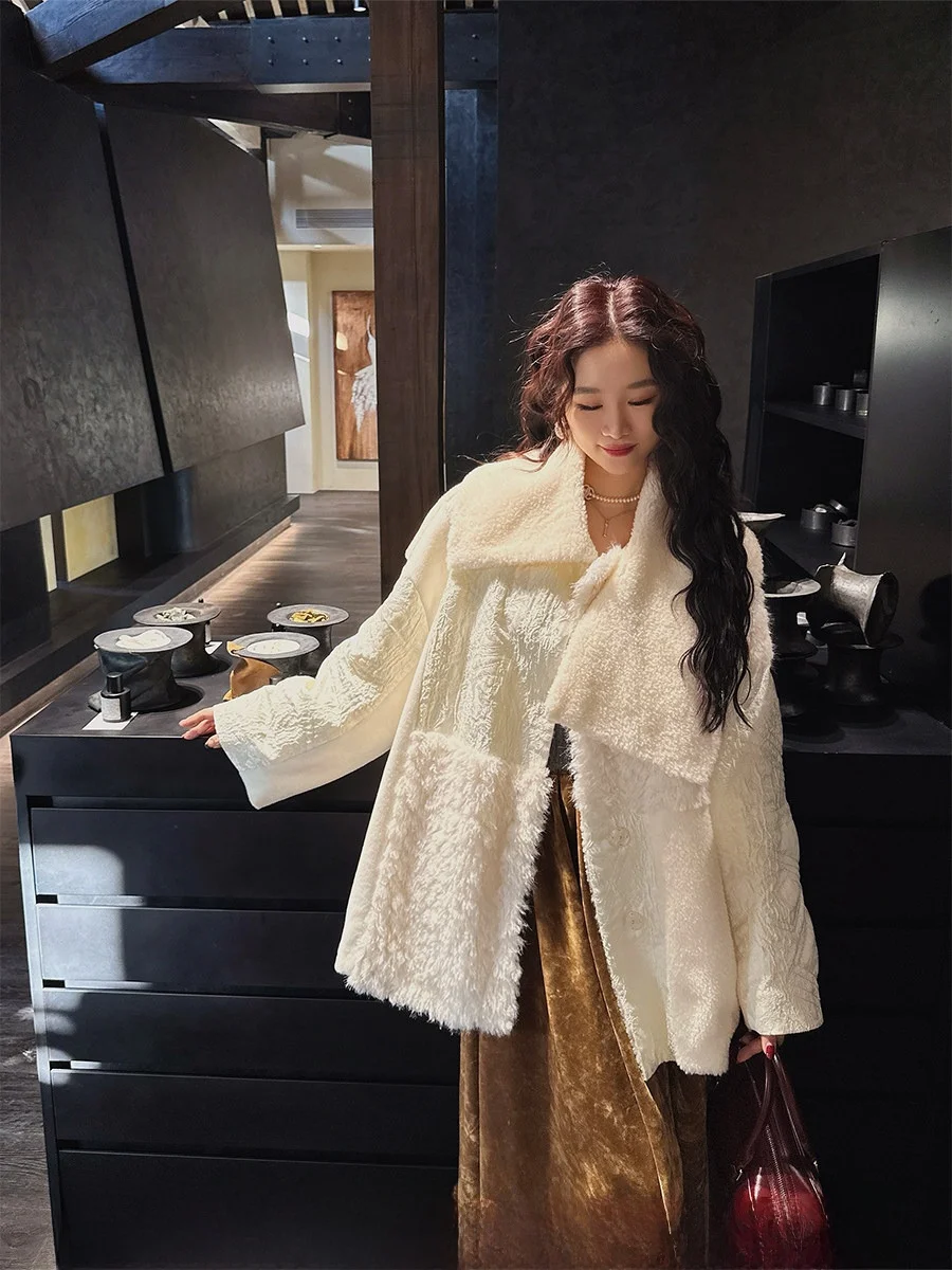 Sanji Bla Flower 2024 Winter New Sle Eco-friendly Lamb Patchwork Turn-down Collar Cotton Jaet Loose Retro Women's Coat
Sanji Bla Flower 2024 Winter New Sle Eco-friendly Lamb Patchwork Turn-down Collar Cotton Jaet Loose Retro Women's Coat