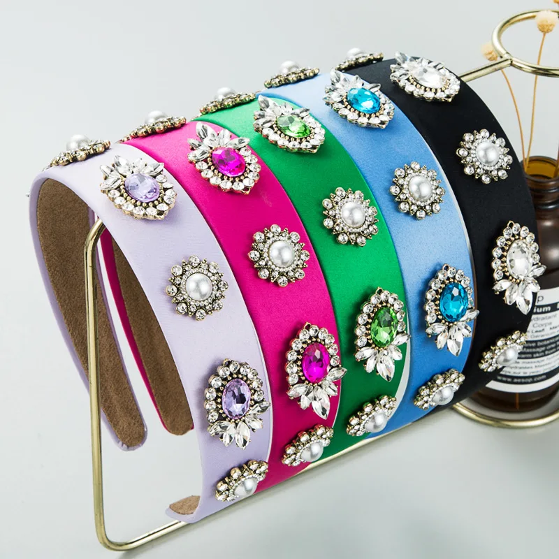 Satin Padded Headband Sunflower Pearl Crystal Accent Hair Hoop Colorful Vintage Wide Headwear Elegant Hair Accessory
Satin Padded Headband Sunflower Pearl Crystal Accent Hair Hoop Colorful Vintage Wide Headwear Elegant Hair Accessory