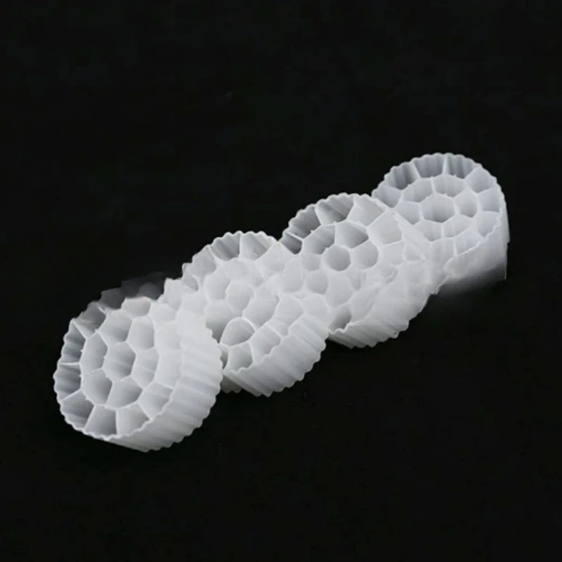 Biological filler MBBR fluidized bed filler filtration biochemical tank membrane filter material
Biological filler MBBR fluidized bed filler filtration biochemical tank membrane filter material
