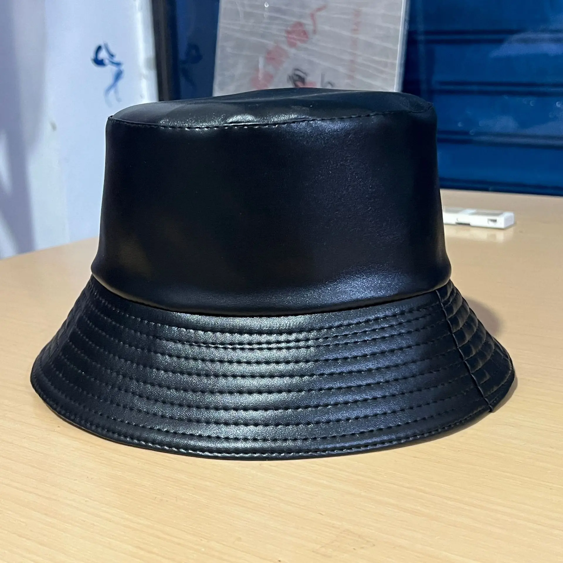 Pu leather fisherman children spring and autumn British tide niche retro fashion versatile leather hat small brim basin hat
Pu leather fisherman children spring and autumn British tide niche retro fashion versatile leather hat small brim basin hat