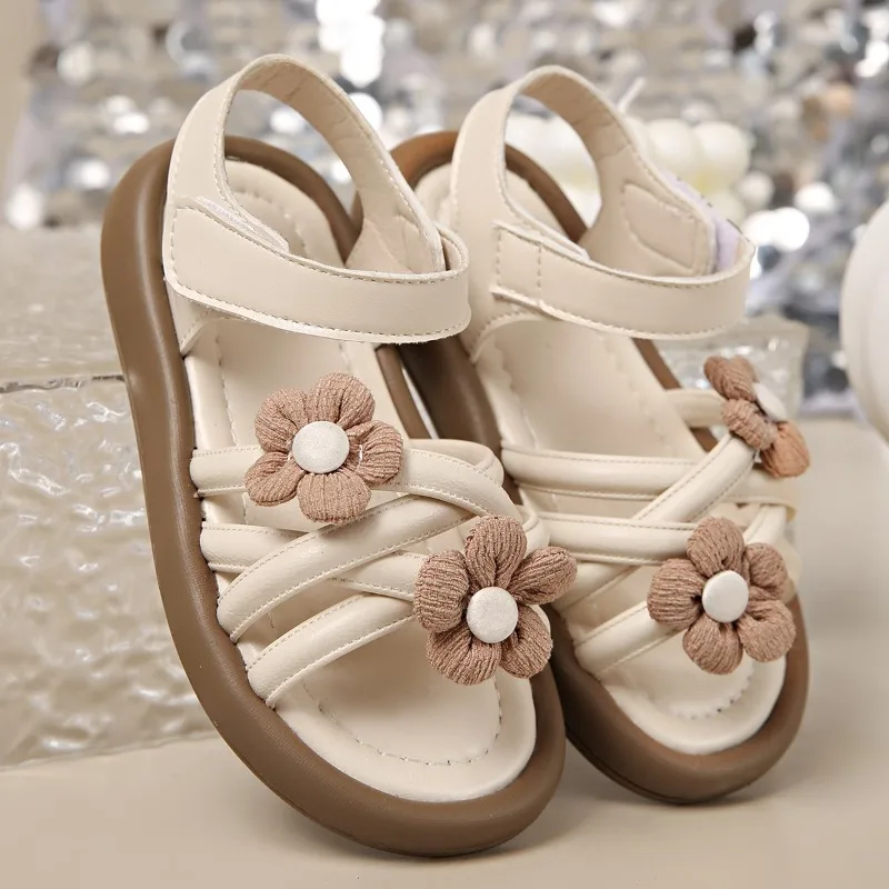 Girls Flower Sandals 2025 Summer New Style Girls Fashionable Princess Shoes Stylish Soft Sole Anti Slip Baby Girl Beach Shoe
Girls Flower Sandals 2025 Summer New Style Girls Fashionable Princess Shoes Stylish Soft Sole Anti Slip Baby Girl Beach Shoe