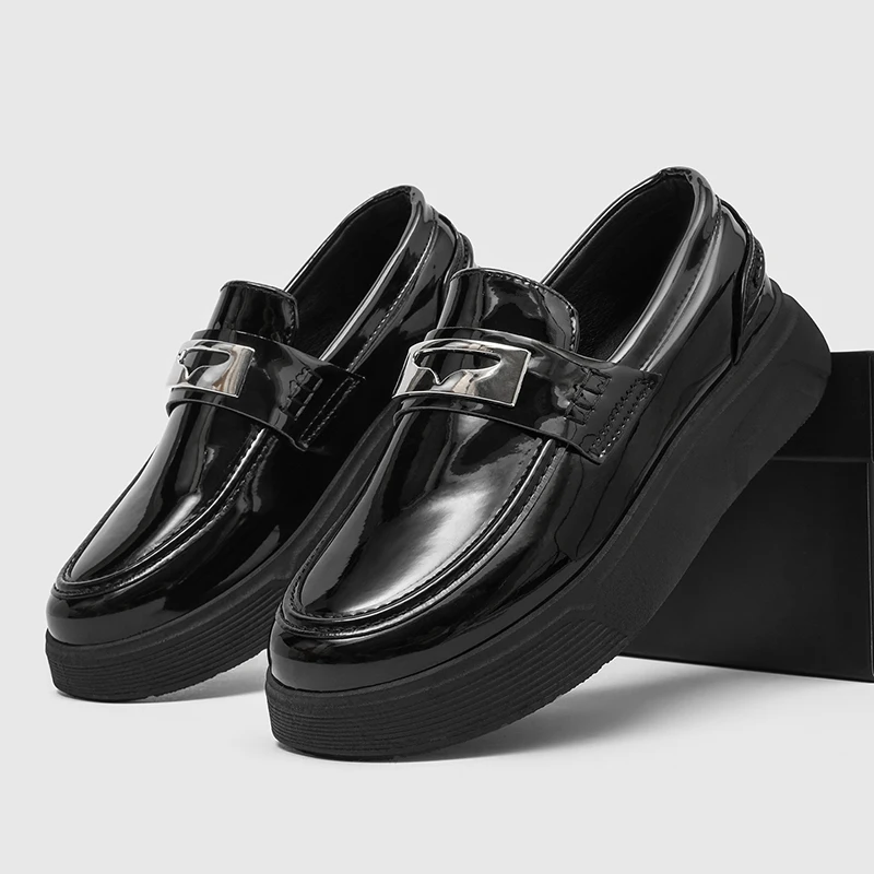 Fashion Classic Thick Sole Men's Penny Loafers Slip-On Business Dress Shoes Gentleman Glossy Buckle Formal Party Black Shoes
Fashion Classic Thick Sole Men's Penny Loafers Slip-On Business Dress Shoes Gentleman Glossy Buckle Formal Party Black Shoes
