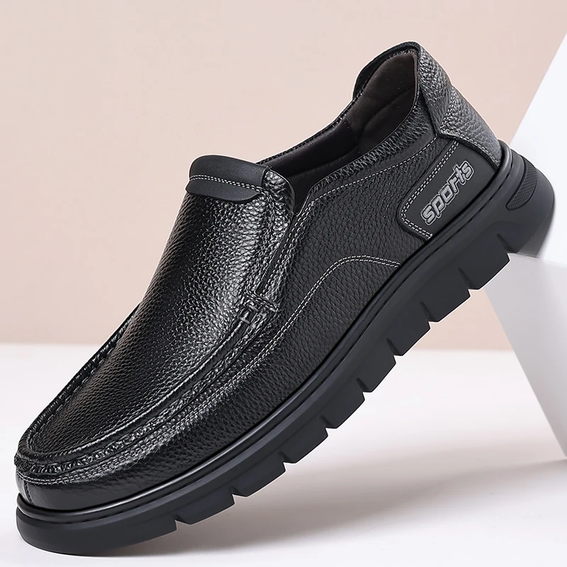 Men's Minimalist Solid-Color Leather Business Casual Shoes, Thick-Sole Slip-On Design, Ideal for Work, Walking and Driving
Men's Minimalist Solid-Color Leather Business Casual Shoes, Thick-Sole Slip-On Design, Ideal for Work, Walking and Driving