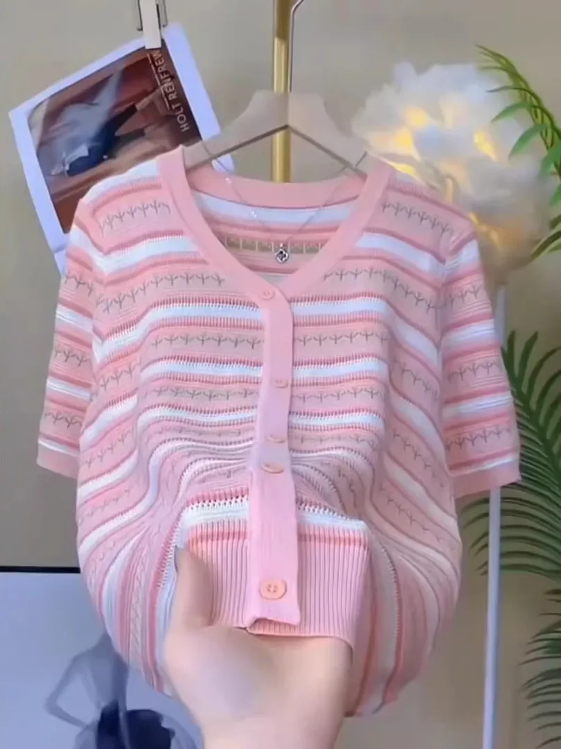 Fashionable V-Neck Short Sleeve Knitted Sweater Women's plus Size Loose Slimming Summer Top Pink Stripe Trendy Korean Style
Fashionable V-Neck Short Sleeve Knitted Sweater Women's plus Size Loose Slimming Summer Top Pink Stripe Trendy Korean Style