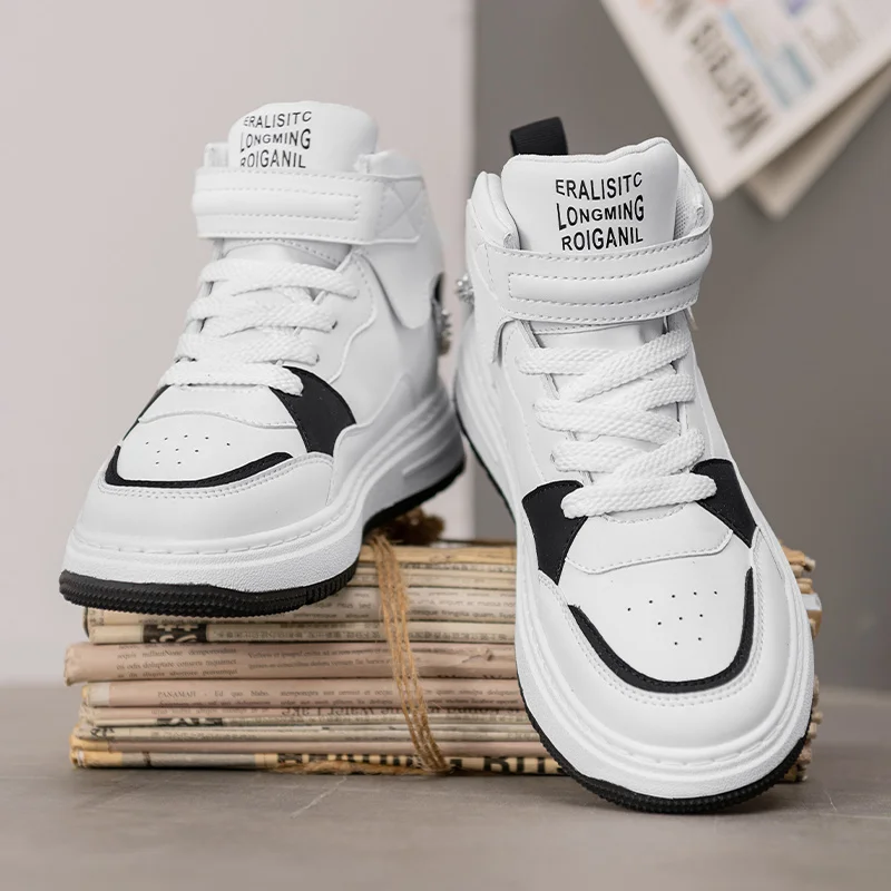 Brand men's outdoor sneakers, wearable hiking boots, casual sneakers, white hiking boots, new fashion
Brand men's outdoor sneakers, wearable hiking boots, casual sneakers, white hiking boots, new fashion