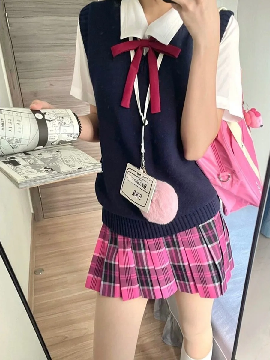 Sweet Style Knitted Sweater Vest Set for Women School Uniform Short Skirt Knot mid High Waist Polyester Breathable
Sweet Style Knitted Sweater Vest Set for Women School Uniform Short Skirt Knot mid High Waist Polyester Breathable