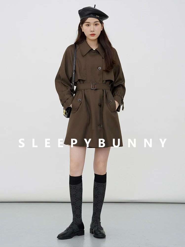 Sweet Style British Retro Women's Coat Waist-Cinching Commute Design Loose Outerwear Mid-Length Single-Button Closure Pure Color
Sweet Style British Retro Women's Coat Waist-Cinching Commute Design Loose Outerwear Mid-Length Single-Button Closure Pure Color