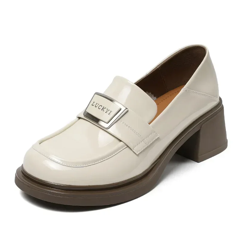 5.5CM Women Thick High Heel Loafers Genuine Leather Round Toe Slip On Pumps 2025 Ladies Patent Leather Trend Casual Shoes
5.5CM Women Thick High Heel Loafers Genuine Leather Round Toe Slip On Pumps 2025 Ladies Patent Leather Trend Casual Shoes
