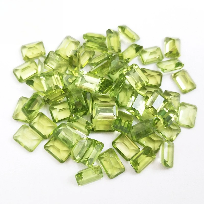 Natural Olivine Ring Surface OTC Small Octagonal Square Loose Stone Jewelry Inlaid with Stone Manufacturers Wholesale Gemstones
Natural Olivine Ring Surface OTC Small Octagonal Square Loose Stone Jewelry Inlaid with Stone Manufacturers Wholesale Gemstones