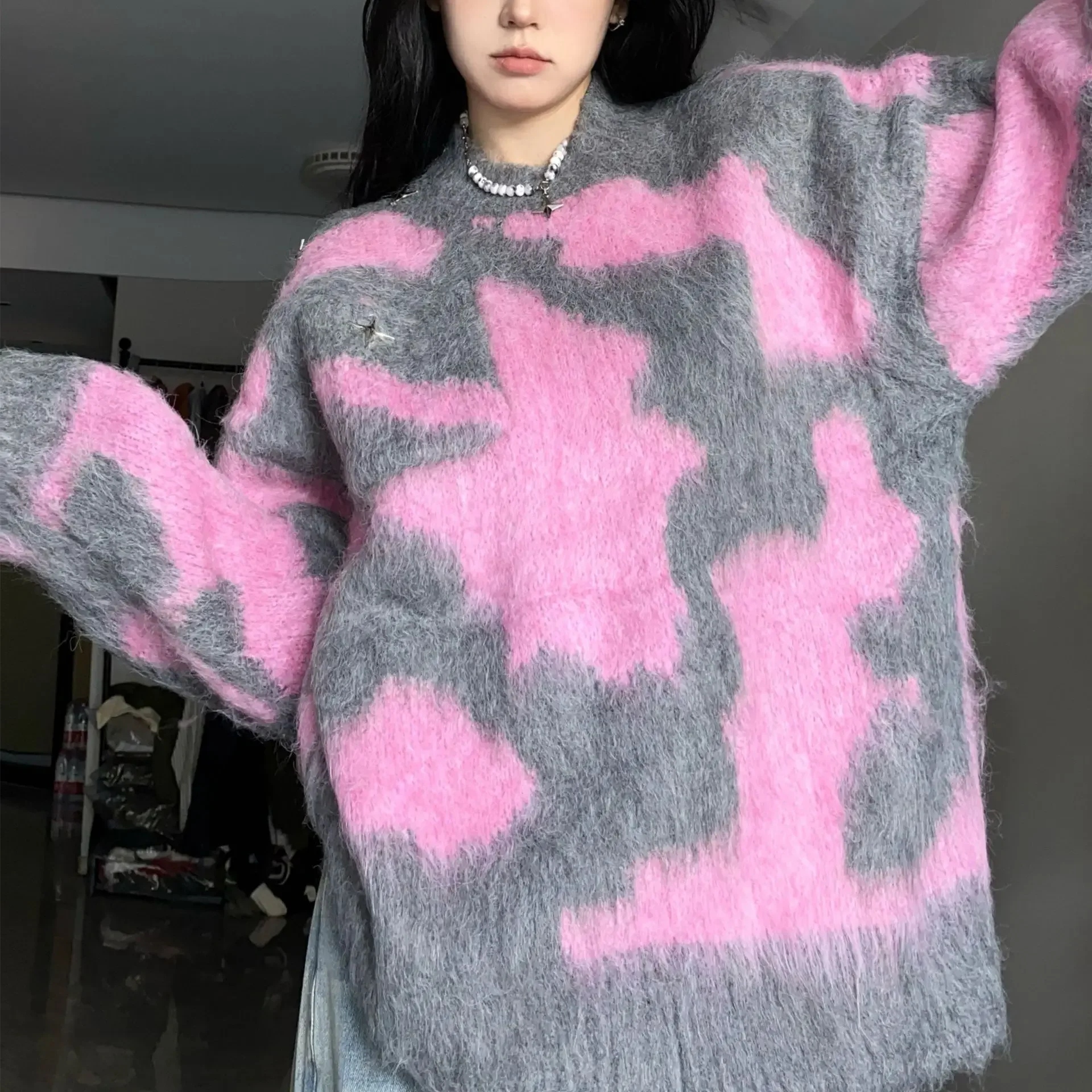 Japanese Lazy Wind Spell Color Knitted Sweater, Ladies Autumn and Winter New Loose Crewneck Pullover Sweater Women's Knit Top
Japanese Lazy Wind Spell Color Knitted Sweater, Ladies Autumn and Winter New Loose Crewneck Pullover Sweater Women's Knit Top