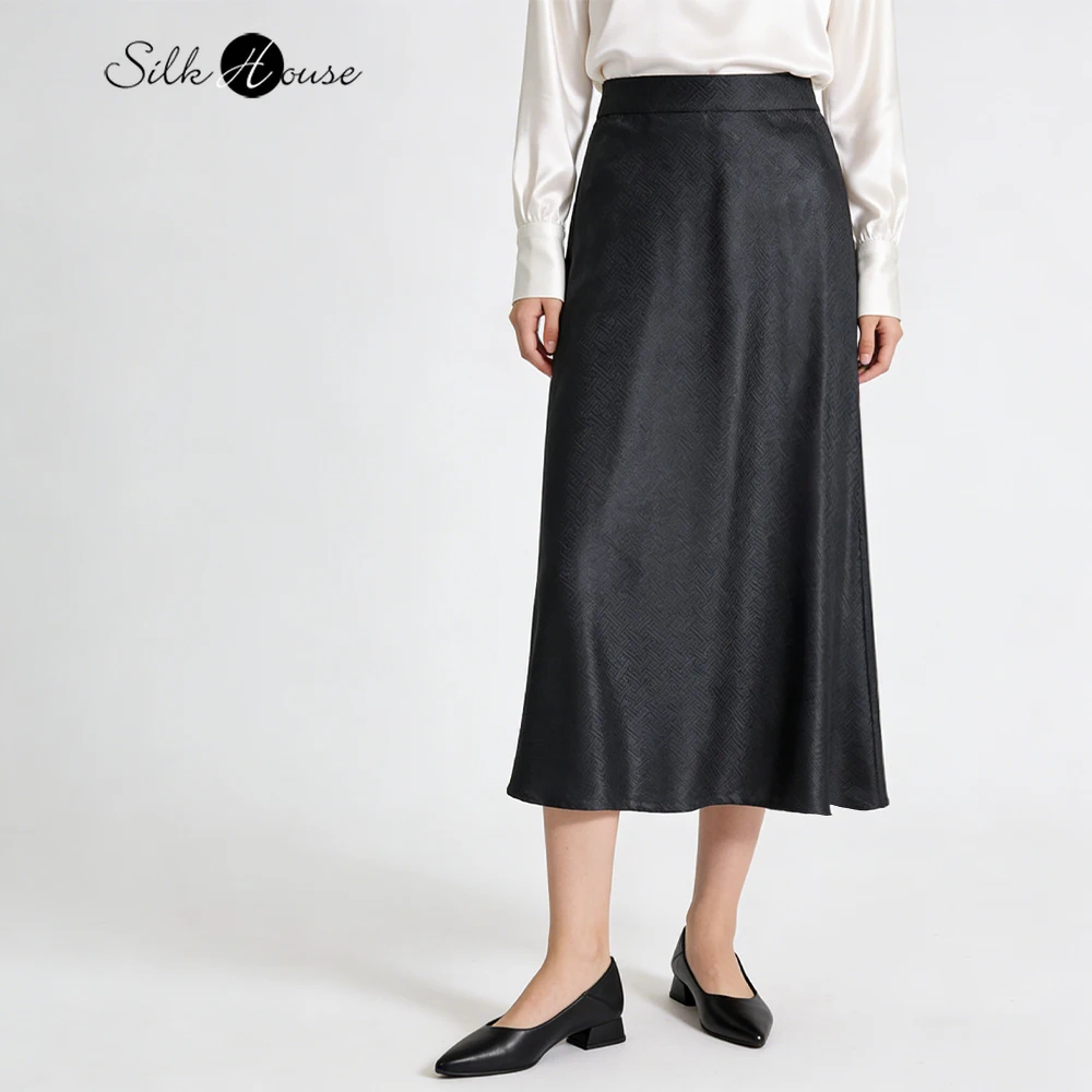 2026 Women's Fashion Spring New Black Pattern 100% Natural Mulberry Silk Fragrant Cloud Yarn Elastic Waist Straight Tube Skirt
2026 Women's Fashion Spring New Black Pattern 100% Natural Mulberry Silk Fragrant Cloud Yarn Elastic Waist Straight Tube Skirt