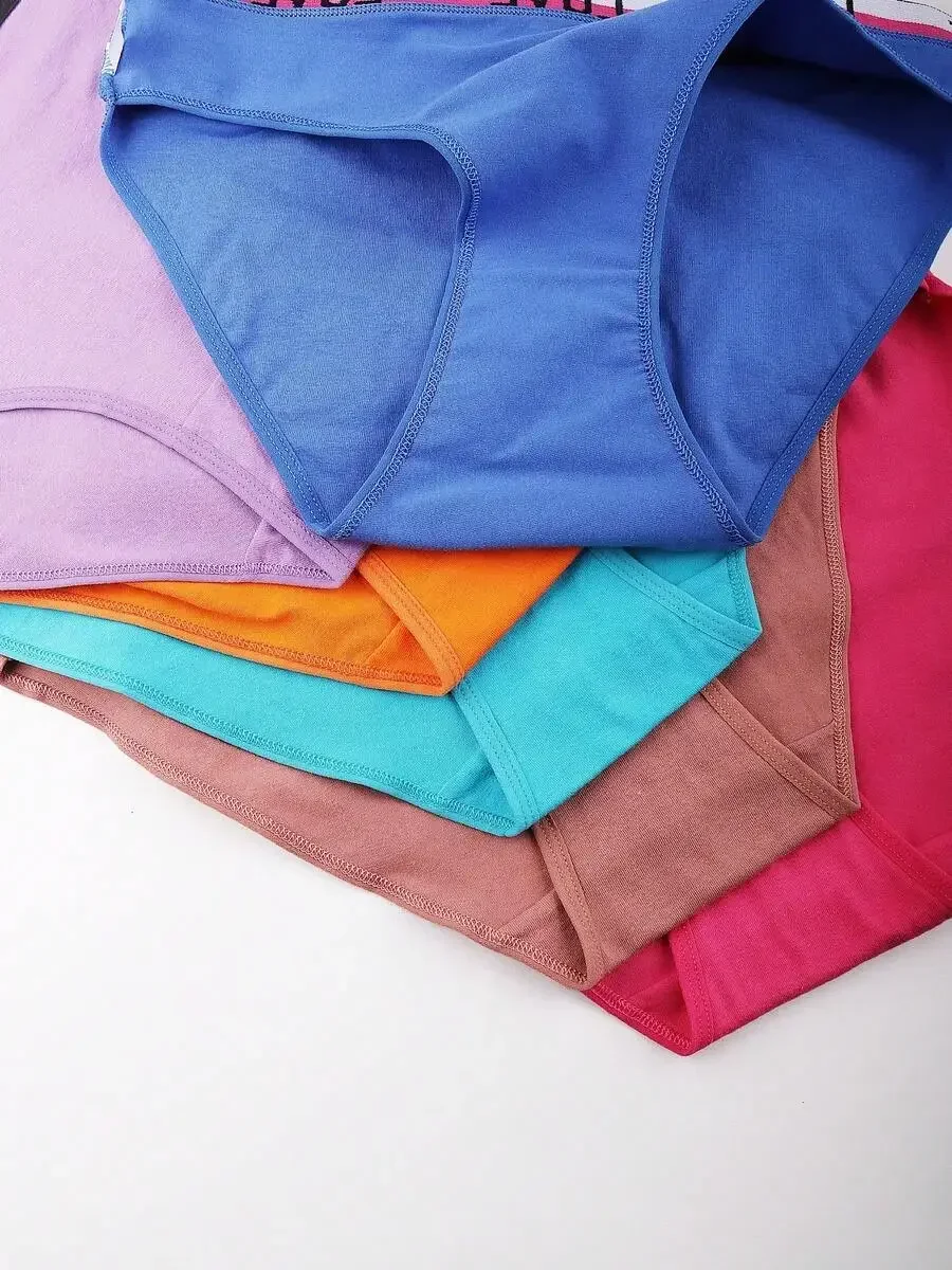 6-Pack Womens Solid Color Briefs With Letter Waistband Soft Comfortable Underwear For Daily Wear
6-Pack Womens Solid Color Briefs With Letter Waistband Soft Comfortable Underwear For Daily Wear