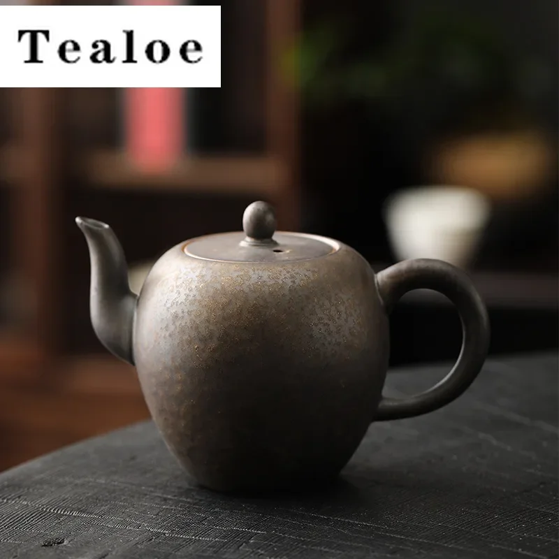 Rust Glaze Teapot Handmade Rough Pottery Kung Fu Tea Set Tea Infuser Chinese Beauty Pot Retro Japanese Single Pot
Rust Glaze Teapot Handmade Rough Pottery Kung Fu Tea Set Tea Infuser Chinese Beauty Pot Retro Japanese Single Pot