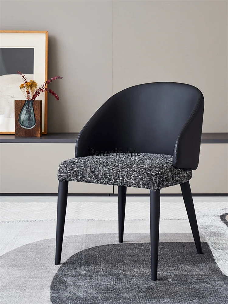 Italian Minimalist Dining Chair Hotel With Armrests scandinavian Solid Wood Household Chair
Italian Minimalist Dining Chair Hotel With Armrests scandinavian Solid Wood Household Chair