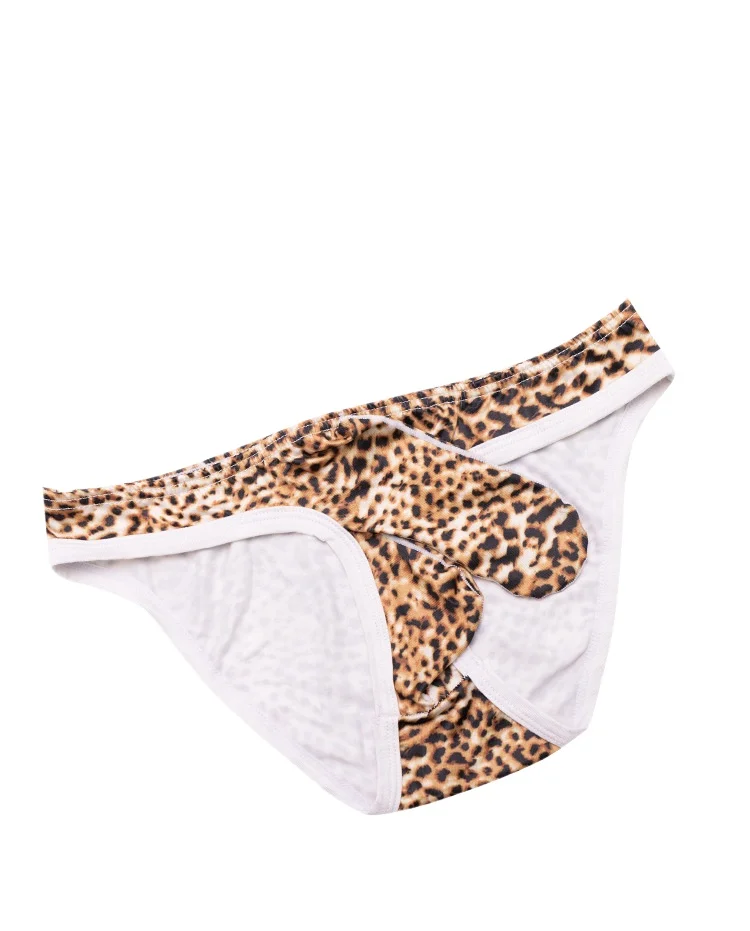 Men Leopard Print Briefs Detachable Pouch Low Waist Breathable Sweat Wicking Sexy Printed Soft Stretch Male Underwear
Men Leopard Print Briefs Detachable Pouch Low Waist Breathable Sweat Wicking Sexy Printed Soft Stretch Male Underwear