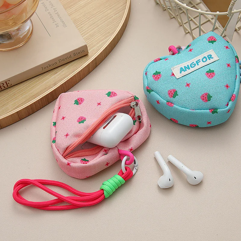 Pink Strawberry Print Heart-shaped Coin Purse Women's Cute Wallet Mini Wristlet Bag Lipstick Earphones Storage Pouch Bag Pendant
Pink Strawberry Print Heart-shaped Coin Purse Women's Cute Wallet Mini Wristlet Bag Lipstick Earphones Storage Pouch Bag Pendant
