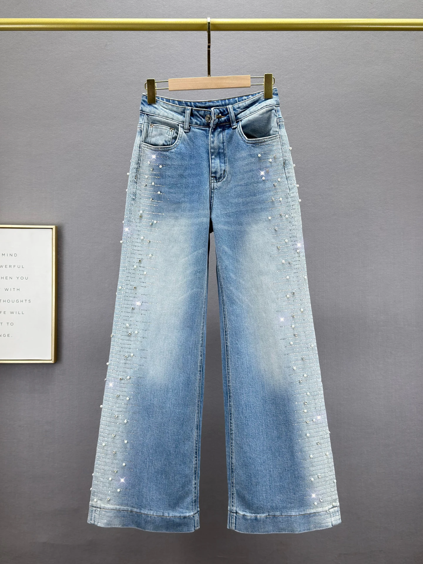 High Waist Extended Diamond Embellied Denim Jeans Women's Loose Slimming Wide Leg Pants Spring 2026 Trendy European Sle
High Waist Extended Diamond Embellied Denim Jeans Women's Loose Slimming Wide Leg Pants Spring 2026 Trendy European Sle