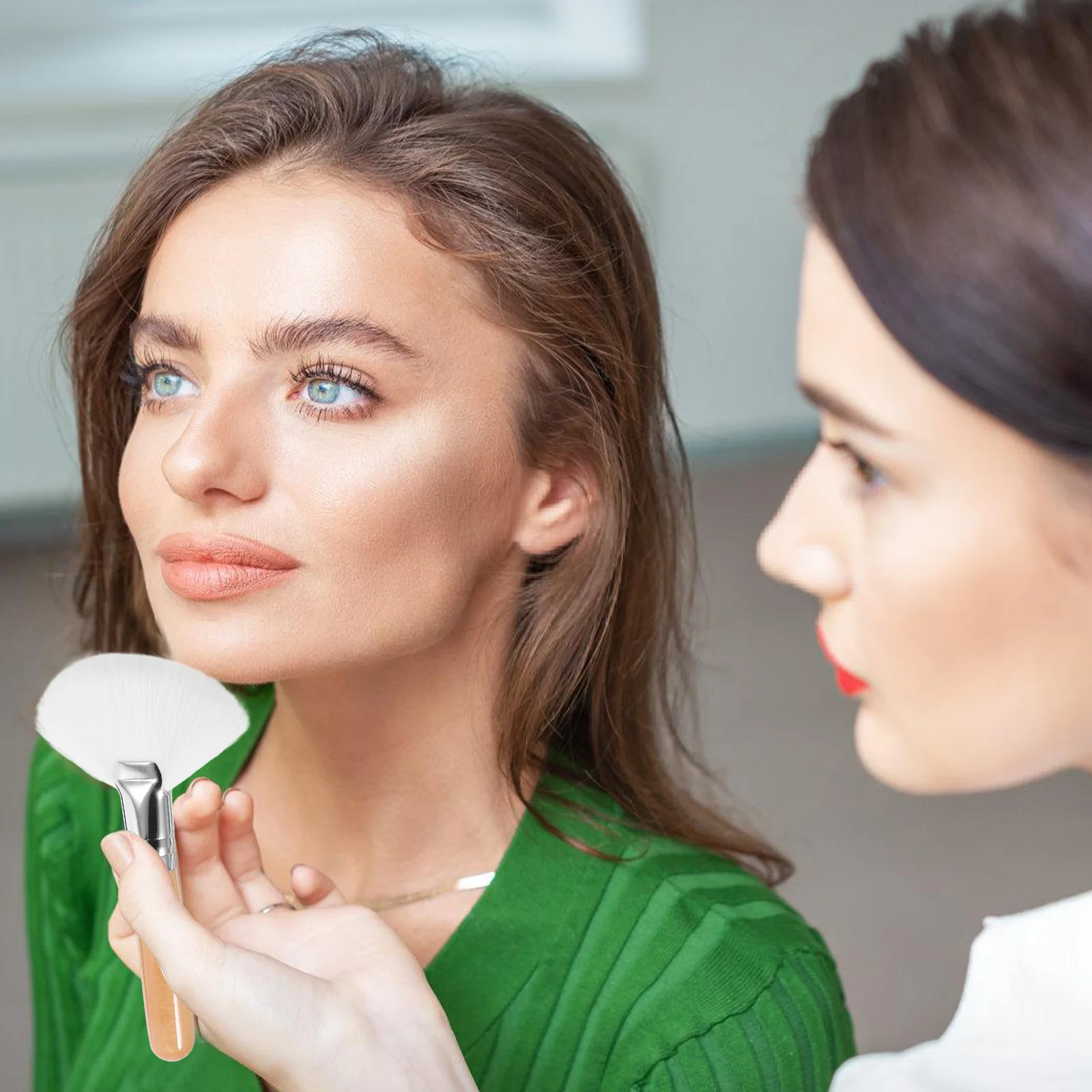 2 Pcs Highlighting Loose Powder Brush Makeup Highlighters Pens Set Women Miss Mask Blush
2 Pcs Highlighting Loose Powder Brush Makeup Highlighters Pens Set Women Miss Mask Blush