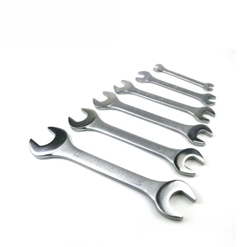 Quick and labor-saving wrench with openings on both sides, double-headed plum blossom open wrench for auto repair
Quick and labor-saving wrench with openings on both sides, double-headed plum blossom open wrench for auto repair