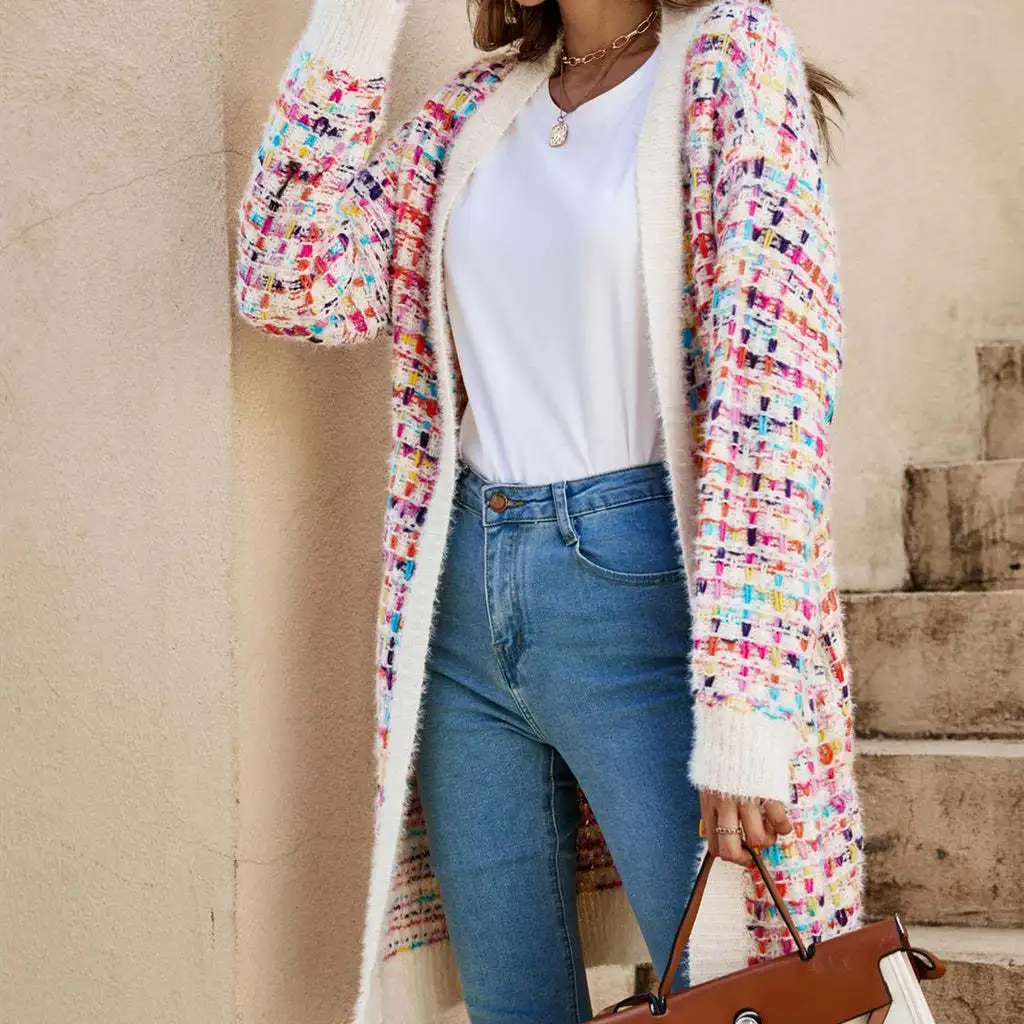 Casual long sleeved jacket with patchwork fashion, mid to long length knitted sweater top
Casual long sleeved jacket with patchwork fashion, mid to long length knitted sweater top