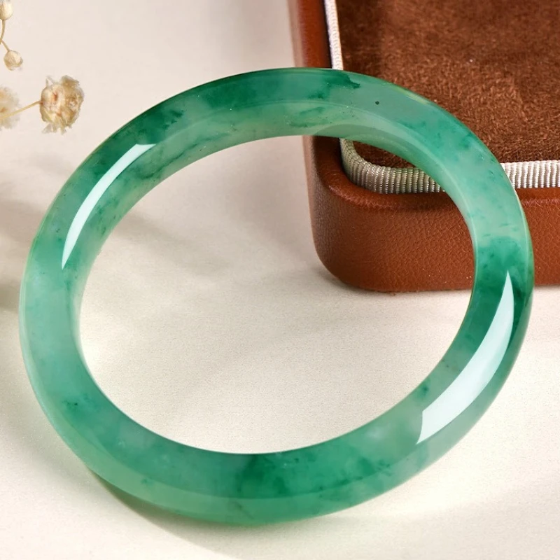 Natural Ice Floating Green Flower Jade Bracelet Women's Fashion Jewelry
Natural Ice Floating Green Flower Jade Bracelet Women's Fashion Jewelry
