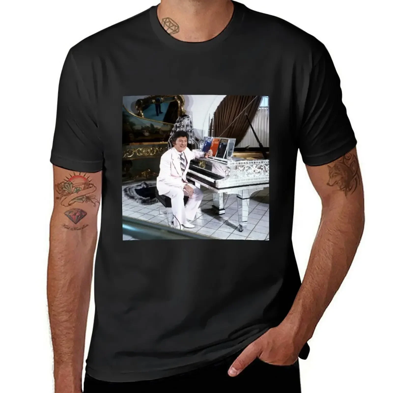 LIBERACE with piano T-Shirt anime clothes oversized customizeds boys whites fitted t shirts for men 2025 new model
LIBERACE with piano T-Shirt anime clothes oversized customizeds boys whites fitted t shirts for men 2025 new model