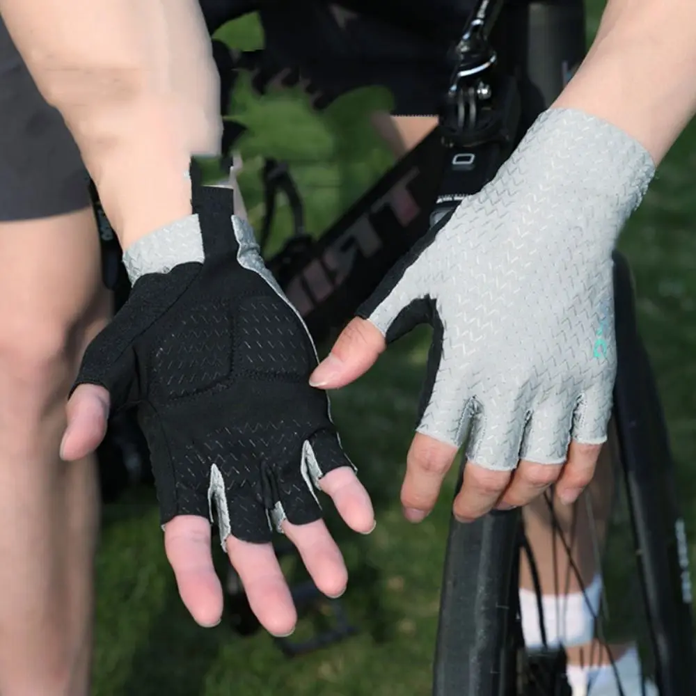 Wear-Resistant Motorcycle Gloves Vintage Goatskin Leather Racing Finger Mittens Anti-Slip Fingerless Men'S Fingerless Gloves
Wear-Resistant Motorcycle Gloves Vintage Goatskin Leather Racing Finger Mittens Anti-Slip Fingerless Men'S Fingerless Gloves