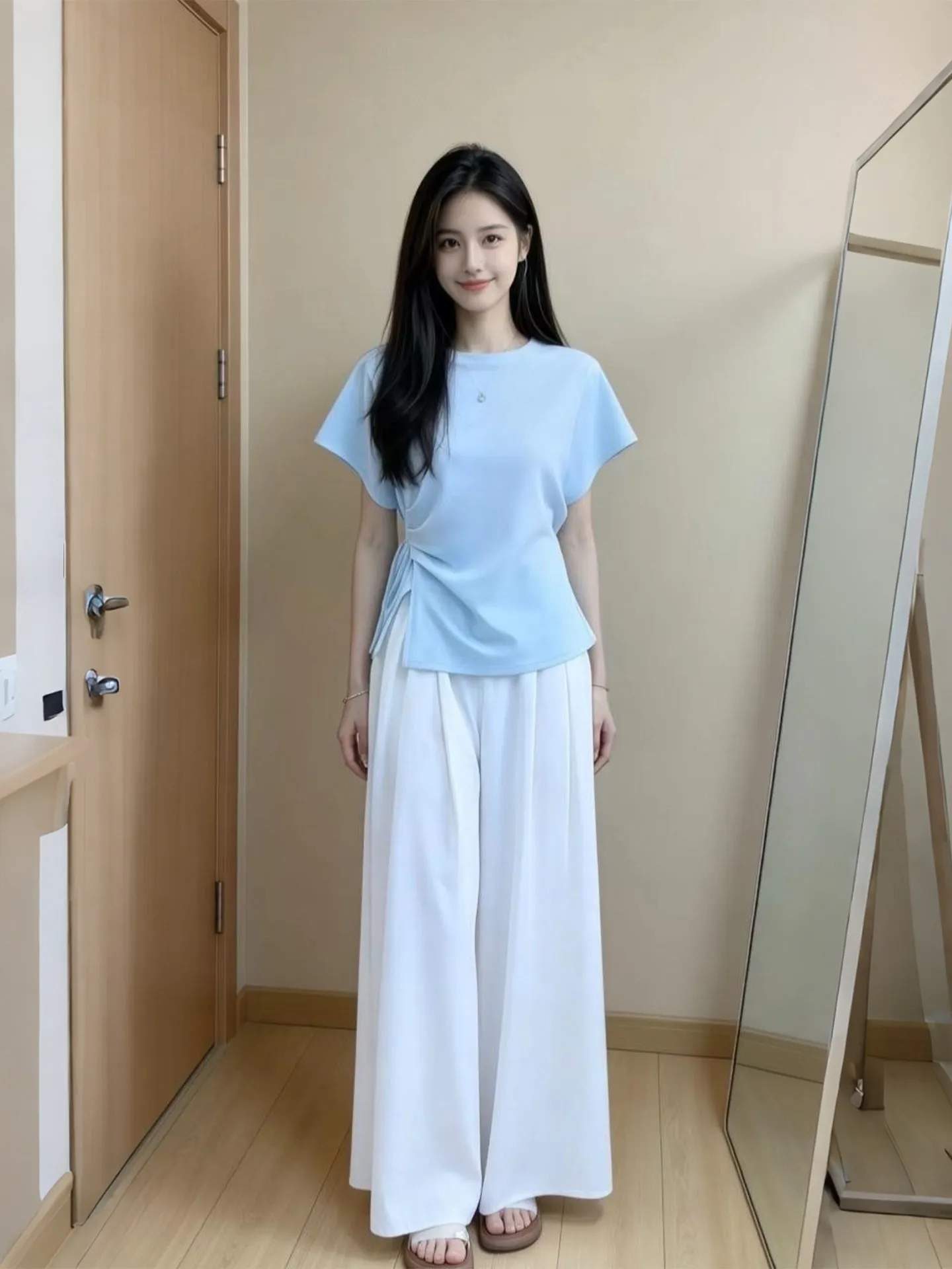 Fashionable Light Blue Wide Leg Pants Set Loose Fit Versatile plus Size Summer Outfit High Waist T-Shirt Casual Wear
Fashionable Light Blue Wide Leg Pants Set Loose Fit Versatile plus Size Summer Outfit High Waist T-Shirt Casual Wear