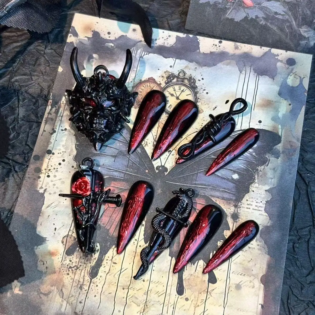 French handmade devil mask dark gothic hot girl nail art wearable nails, reusable high-quality nail art
French handmade devil mask dark gothic hot girl nail art wearable nails, reusable high-quality nail art