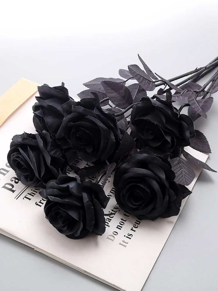 Simulation Single Rose Bouquet, Gothic Style, Dark Series Decoration, Fake Flower, Vase, Home Decoration, Simple Ins, Ins Style
Simulation Single Rose Bouquet, Gothic Style, Dark Series Decoration, Fake Flower, Vase, Home Decoration, Simple Ins, Ins Style