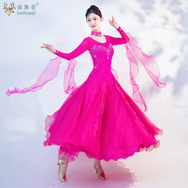 Modern Dance Skirt High-end Diamonds National Standard Waltz tango Ballroom Dance Pendulum Dress Performance Competition Costume
Modern Dance Skirt High-end Diamonds National Standard Waltz tango Ballroom Dance Pendulum Dress Performance Competition Costume
