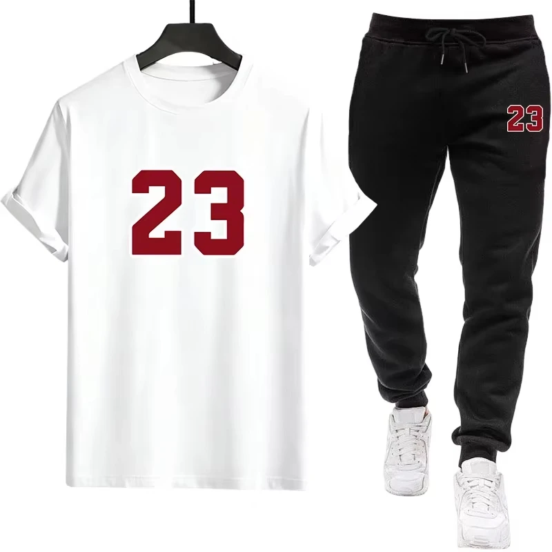Men's street fashion set for 2026, featuring a round-neck T-shirt and slim-fit sport pants, urban casual style.
Men's street fashion set for 2026, featuring a round-neck T-shirt and slim-fit sport pants, urban casual style.