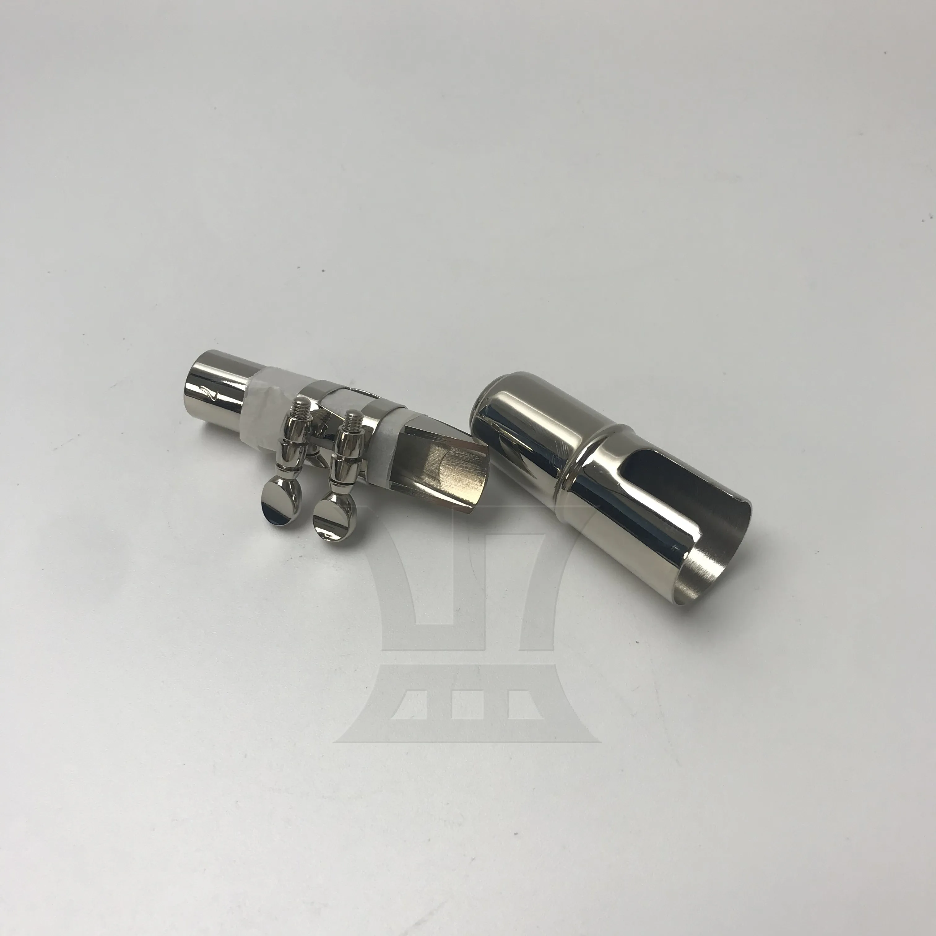 Yibuy 1pc Soprano B Saxophone Mouthpiece 7# Nickel-Plated Silver Professional Saxophone Blowing
Yibuy 1pc Soprano B Saxophone Mouthpiece 7# Nickel-Plated Silver Professional Saxophone Blowing