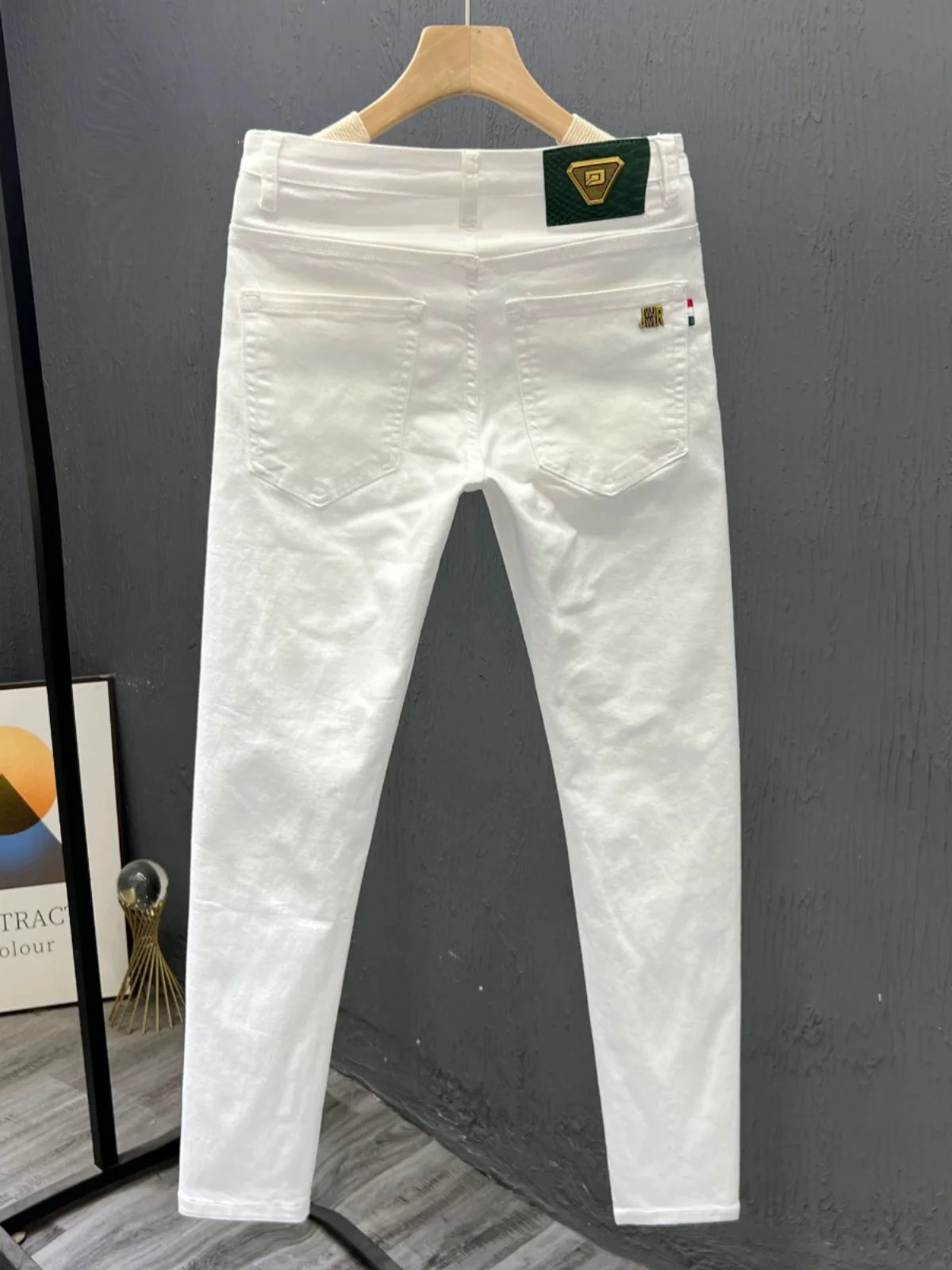 Мужские летние джинсы Ele White из хлопкового денима, зауженные, укороченные (9/10), со средней посадкой, эластичные, повседневные, модные
Мужские летние джинсы Ele White из хлопкового денима, зауженные, укороченные (9/10), со средней посадкой, эластичные, повседневные, модные