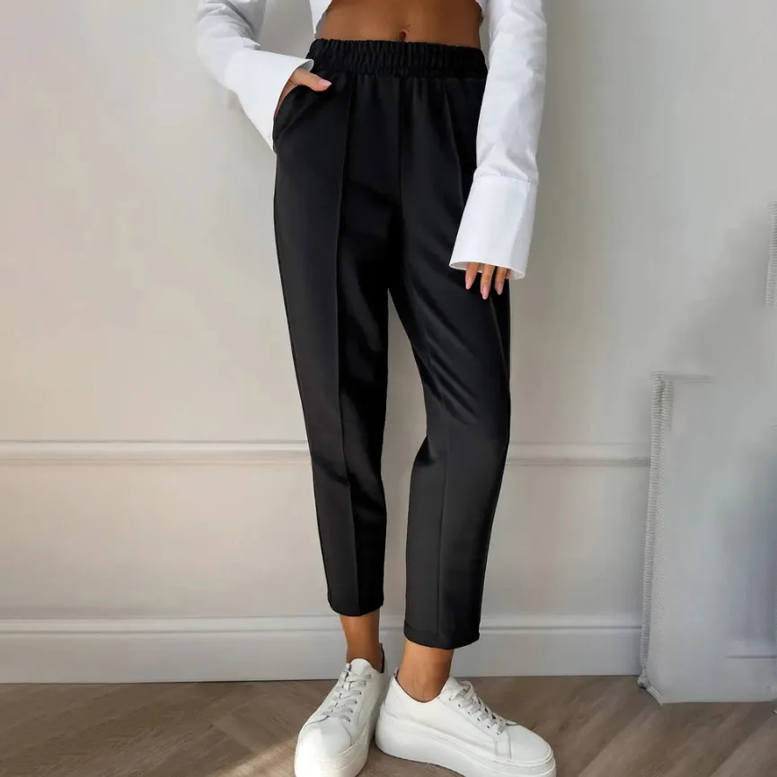 Women's Solid Color For Slim Fit Jogger Capri Pants
Women's Solid Color For Slim Fit Jogger Capri Pants