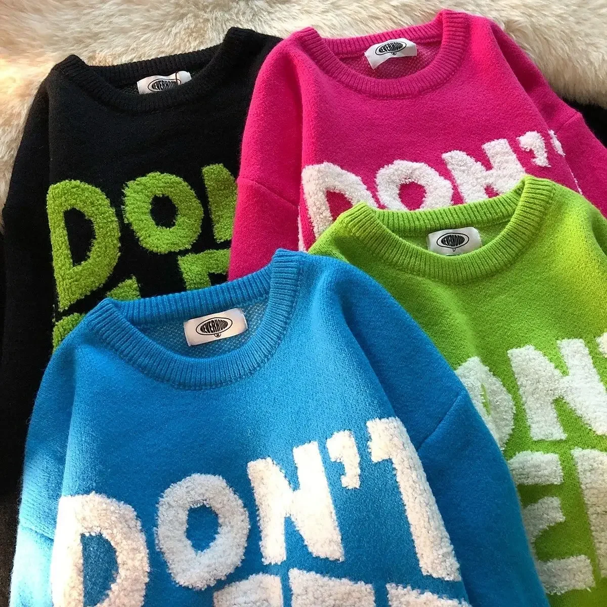 Candy Color Sweatshirt Womens Winter Sweaters 2022 American Retro 90s Super Large Loose Fashion Campus Style Couple Four Colors
Candy Color Sweatshirt Womens Winter Sweaters 2022 American Retro 90s Super Large Loose Fashion Campus Style Couple Four Colors