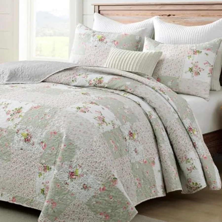 Комплект постельного белья Queen Size, 3 предмета: стеганое одеяло с цветочным пэчворком, покрывало в стиле бохо, легкое двустороннее покрывало в клетку, в стиле фермерского дома
Комплект постельного белья Queen Size, 3 предмета: стеганое одеяло с цветочным пэчворком, покрывало в стиле бохо, легкое двустороннее покрывало в клетку, в стиле фермерского дома