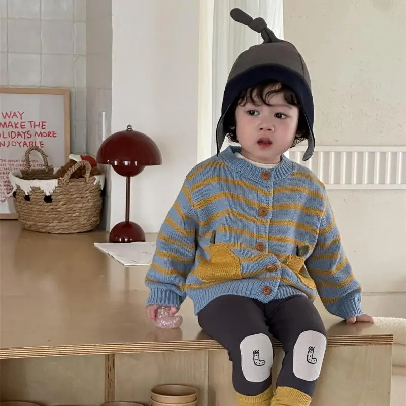 2025 Autumn New Baby Long Sleeve Sweater Coat Infant Girl Casual Knitted Cardigan Cotton Toddler Boys Versatile Striped Jacket
2025 Autumn New Baby Long Sleeve Sweater Coat Infant Girl Casual Knitted Cardigan Cotton Toddler Boys Versatile Striped Jacket
