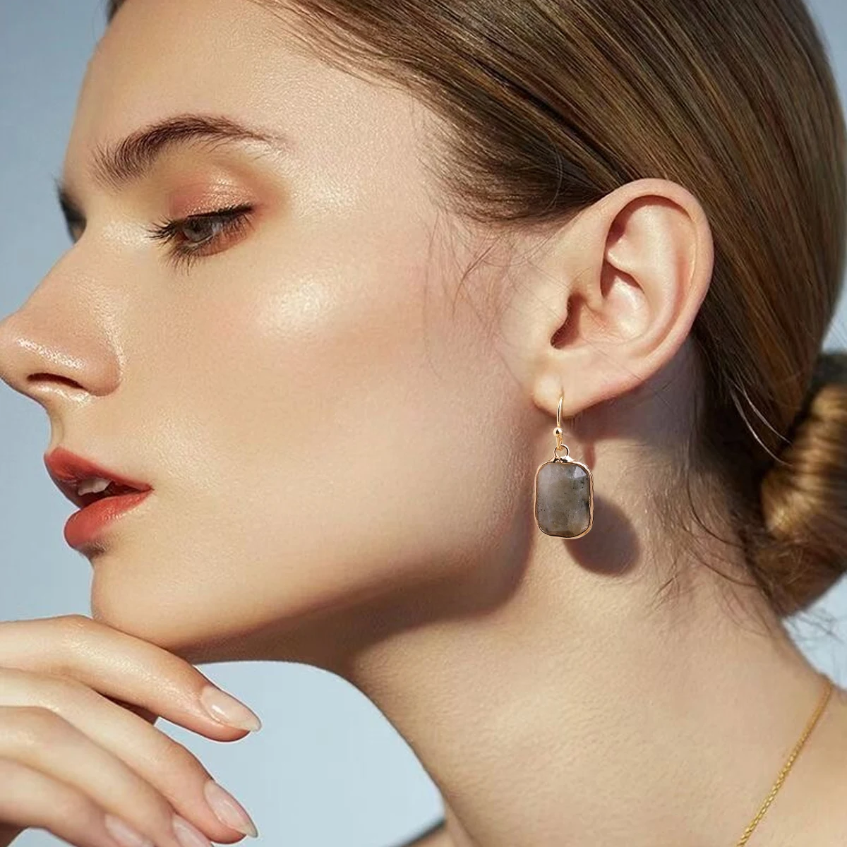 Natural Gemstone Women's Earrings Fashionable And Simple Rectangular Style Women's Earrings Exquisite Jewelry Gifts Wholesale
Natural Gemstone Women's Earrings Fashionable And Simple Rectangular Style Women's Earrings Exquisite Jewelry Gifts Wholesale